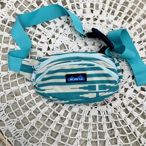 Kavu Canvas Spectator Belt Bag Blue Striped